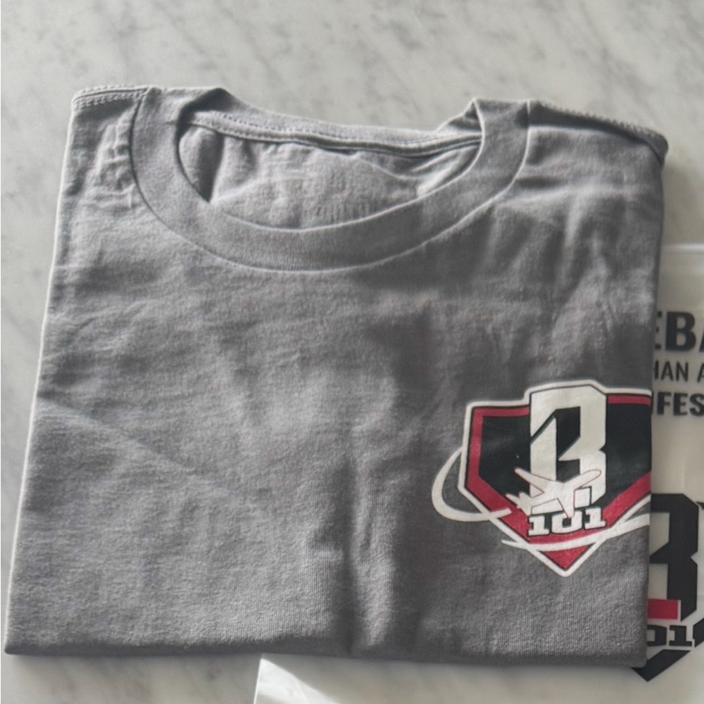 Black & Grey Dream Catching Baseball Lifestyle 101 Tshirt Youth Medium